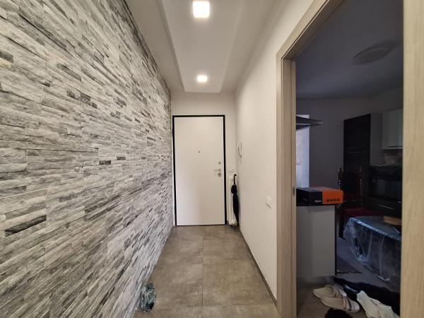 THIENE - TRICAMERE ULTIMO PIANO RISTRUTTURATO CON CUCINA ABITABILE E GARAGE